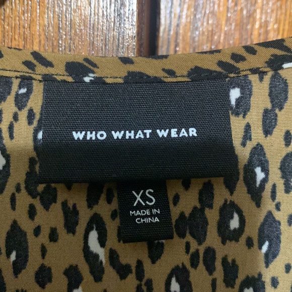 Long dress - Picture 2 of 7